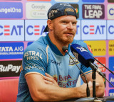 Glenn Phillips Angry at Reporter Question After Gujarat Titans Loss