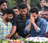 Junior NTR Pays Tribute at NTR Ghat on NTR Jayanthi