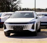 Chinese cars face new US border ban bill