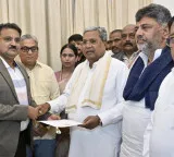 K'taka Governor accepts CM Siddaramaiah's resignation; dissolves council of ministers