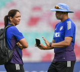 'Go and buy a mirror…': Harmanpreet reveals coach Muzumdar's blunt message behind India's ODI WC turnaround