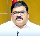 Pattabhi Questions Jagan PAs Wealth in Liquor Scam