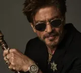 Shah Rukh Khan did 90 percent of his photoshoots in Mannat, reveals Daboo Ratnani