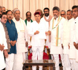 Shivakumar stakes claim to form govt; Guv invites him to take oath with team