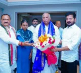 CM Revanth Reddy, Telangana Cong chief meet Mallikarjun Kharge