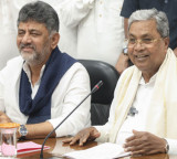 K'taka cabinet exercise shifts to Delhi; Shivakumar, Siddaramaiah to meet Cong high command