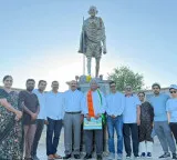 Komati Jayaram visits Mahatma Gandhi memorial in Dollas