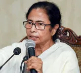Mamata Banerjee Challenges Police Over Dharna
