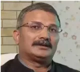 IPS Officer Arun Bothra Raises Concern Over Indians Conduct Abroad