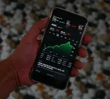 Stock Market ended in profit as IT Stocks rises