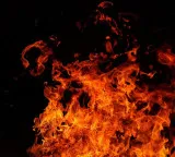 Hospital Staff Flees as Thick Smoke Engulfs ICU 3 Dead in Bihar Hospital Fire Tragedy