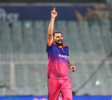 Bengal T20 League: Shami hat-trick, Vishal's 86 power Siliguri Strikers to dominant win