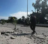 7.8 offshore earthquake shakes Philippines; tsunami warning issued