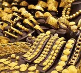 Relief for gold lovers as gold prices decrease