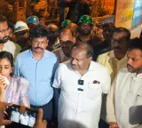 kumaraswamy visits Vizag steel plant