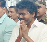 CM Vijay follows MGR and Jaya path performs special prayers at Kollur Mookambika