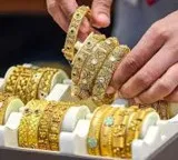 Gold Price rises again what is the rate in Hyderabad today