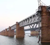 Chandrababu Naidu receives retired engineers letter supporting Godavari Banakacharla project