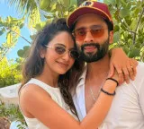 Rakul Preet Singh drops ‘tropic like it’s hot’ post from New York vacation with Jackky Bhagnani