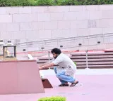 Pawan Kalyan visits National War Memorial, pays tributes