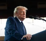 Trump declares Iran deal complete, orders Hormuz reopening