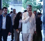 CM Naidu invites Singapore investors to Amaravati opportunities