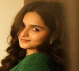 Kayadu Lohar announces social media break as mind also needs rest