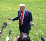 Trump reiterates Meloni asked 'over and over' for picture with him, claims Italian PM's popularity level falling at home