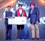 Neeraj Chopra, Parul Chaudhary crowned Best Athletes at Indian Athletics Awards