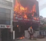 18 killed in Lucknow fire; PM Modi, CM Yogi announce ex gratia for victims