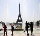 France experiences hottest night in nearly 80 years