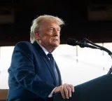 Trump ties Iran sanctions relief to US farm purchases