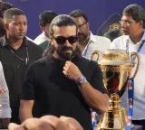Ram Charan unveils APL trophy in Mangalagiri