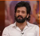 Samantha acting is wonderful Akhil Akkineni praises Maa Inti Bangaram