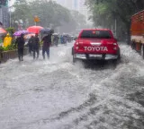 Monsoon fury batters Maharashtra; red alert in Mumbai, coastal districts