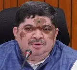 Ponnam Prabhakar says BJP leaders looted money from Lord Ram hundi