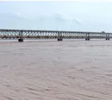 Godavari river rising fiercely despite lack of rains here and this is the reason
