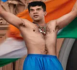 Sourav Ganguly Biopic Dada First Look Poster Rajkummar Rao Recreates Iconic Shirtless Scene