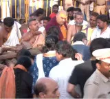S Janaki funeral concludes Nightingale of music moves to eternal worlds
