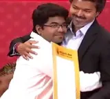 Sir can I hug you CM Vijay reaction to young doctor