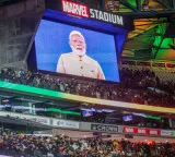 Rahul Gandhi asked to apologize by Melbourne organizers over paid crowd remarks