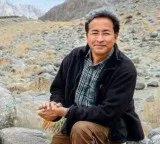 Zeenat Aman reacts to Sonam Wangchuk’s hunger strike: ‘Don’t let one of India’s greatest minds be sacrificed’