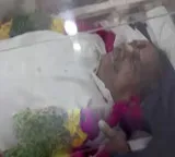 Mudragada Padmanabham death tension in Kirlampudi as daughter Kranti denied last look