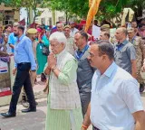 Amarnath Yatra: J&K L-G reviews facilities at Bhagwati Nagar Yatri Niwas in Jammu