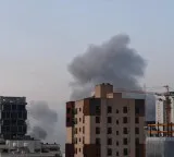 US launches new wave of strikes against Iran