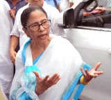 Political compulsions behind July 21 Martyrs' Day ownership race among Bengal Oppn blocs, larger challenge for Mamata