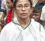 Mamata Banerjee expresses deep concern over health of activist Sonam Wangchuk