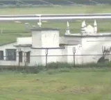 Kolkata Airport high tension as police crack down on Namaz protests