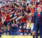 Trump and Infantino booed during FIFA World Cup final trophy ceremony