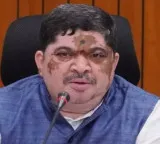 Ponnam Prabhakar orders completion of BC Gurukul inspections by August 30